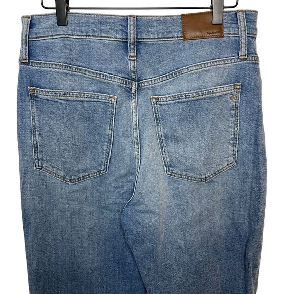 NWT Madewell The High-Rise Slim Boyjean in Summit Wash: Summerweight Edition 27 - Picture 11 of 16